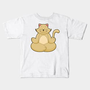 Cat at Yoga Stretching exercise in Cross legged Kids T-Shirt